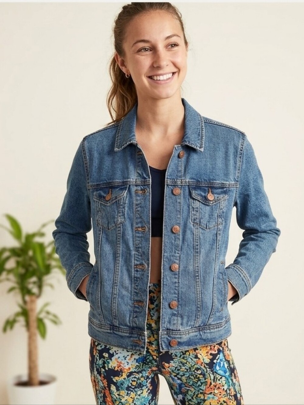 Old Navy Light Blue Denim Jacket.      Ptp 17 Perfect Condition 💙